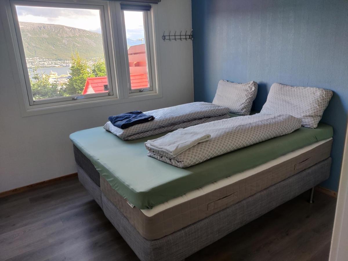 Feelhome 3 Bedroom Near University Tromsø Esterno foto
