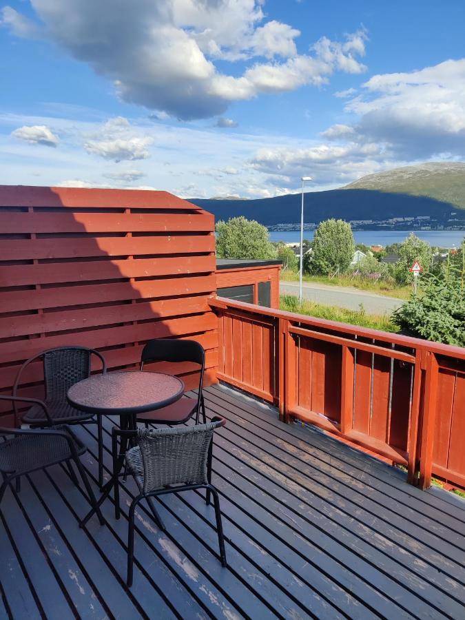 Feelhome 3 Bedroom Near University Tromsø Esterno foto
